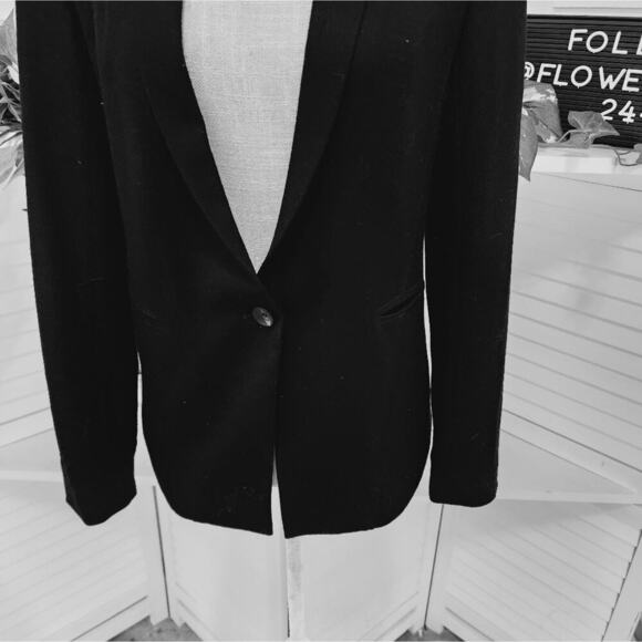 HELMUT LANG SMALL BLACK BLAZER WITH SHOULDER PADS - Picture 2 of 4